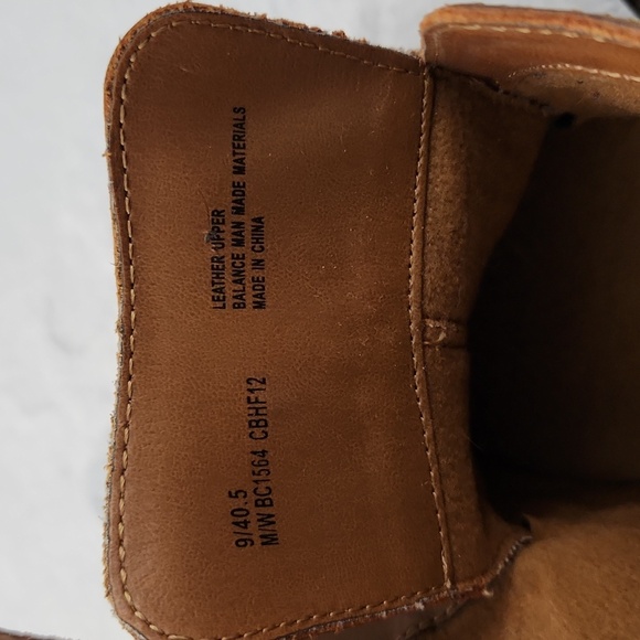 BORN CONCEPT B.O.C heeled size 9 brown leather booties - Picture 8 of 13